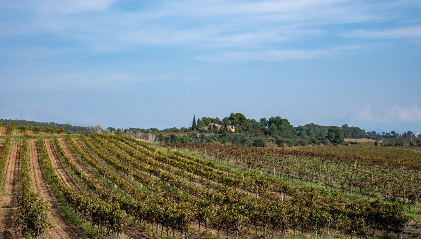 imagen de cabecera del circuito Paris, España y Portugal con tren Alta velocidad (Sin Alhambra)